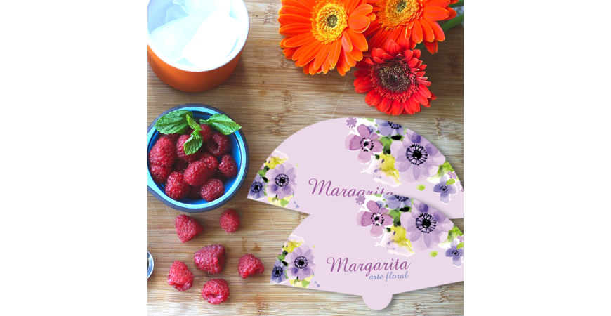 Abanicos personalizados para eventos de verano