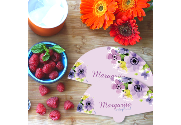 Abanicos personalizados para eventos de verano